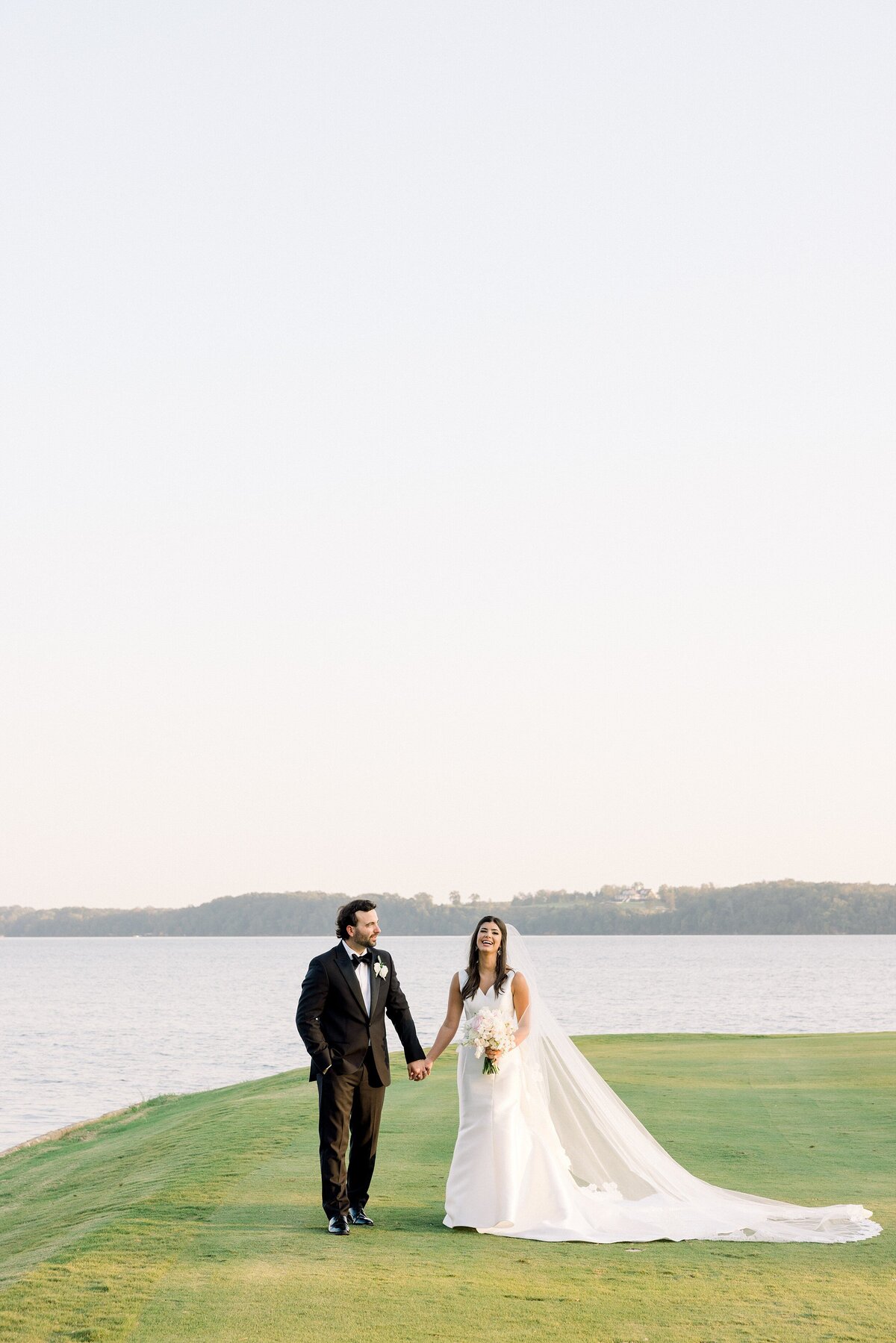 Turtle-Point-Yacht-and-Country-Club-Wedding-6