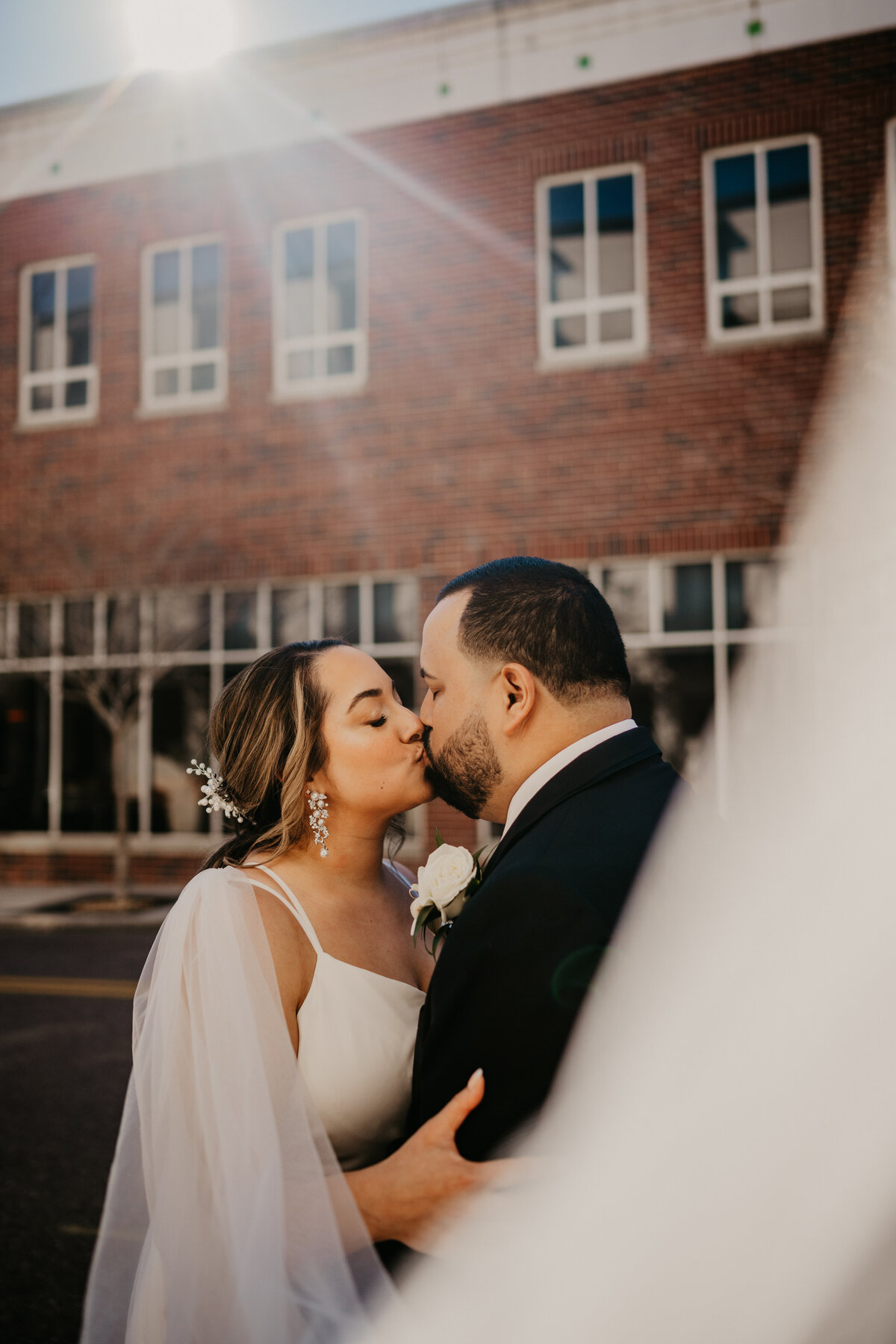 mariah-lacy-photo-hotel-haya-elope-tampa-chantilly-chic-celebrations-10