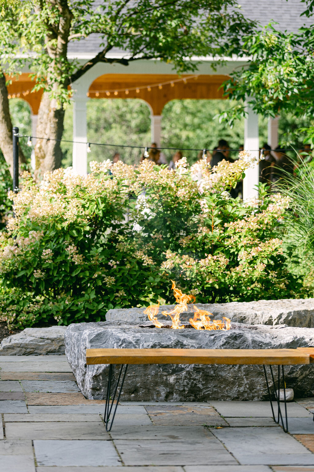 bluestone-patio-fire-pit-windridge-estate