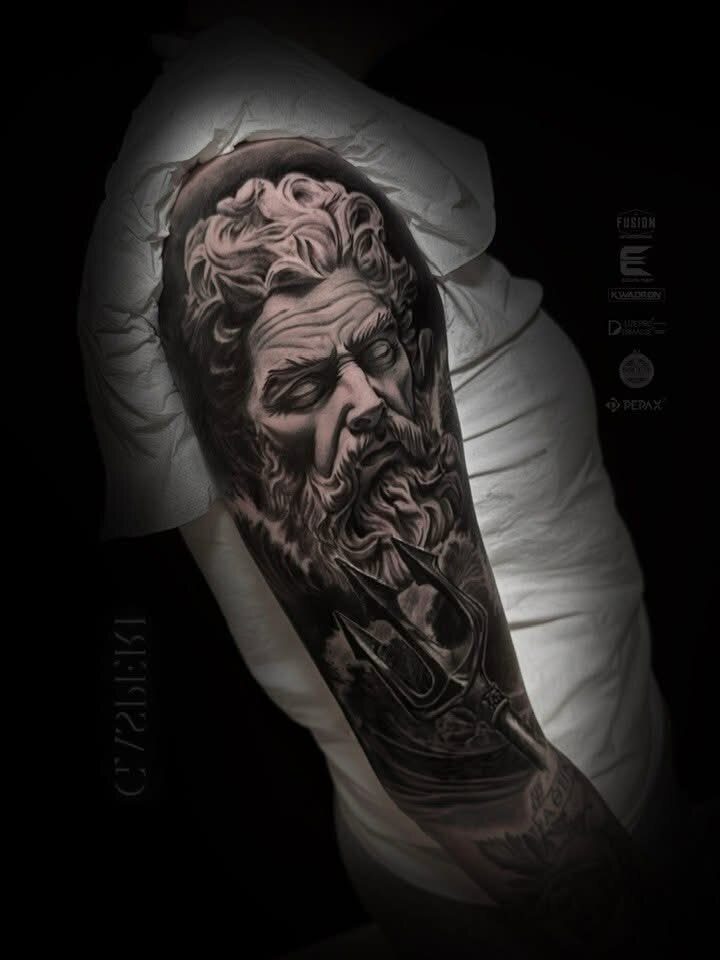 bloody-ink-roberto-tattookuenstler-zuerich-oberland-hinwil (13)