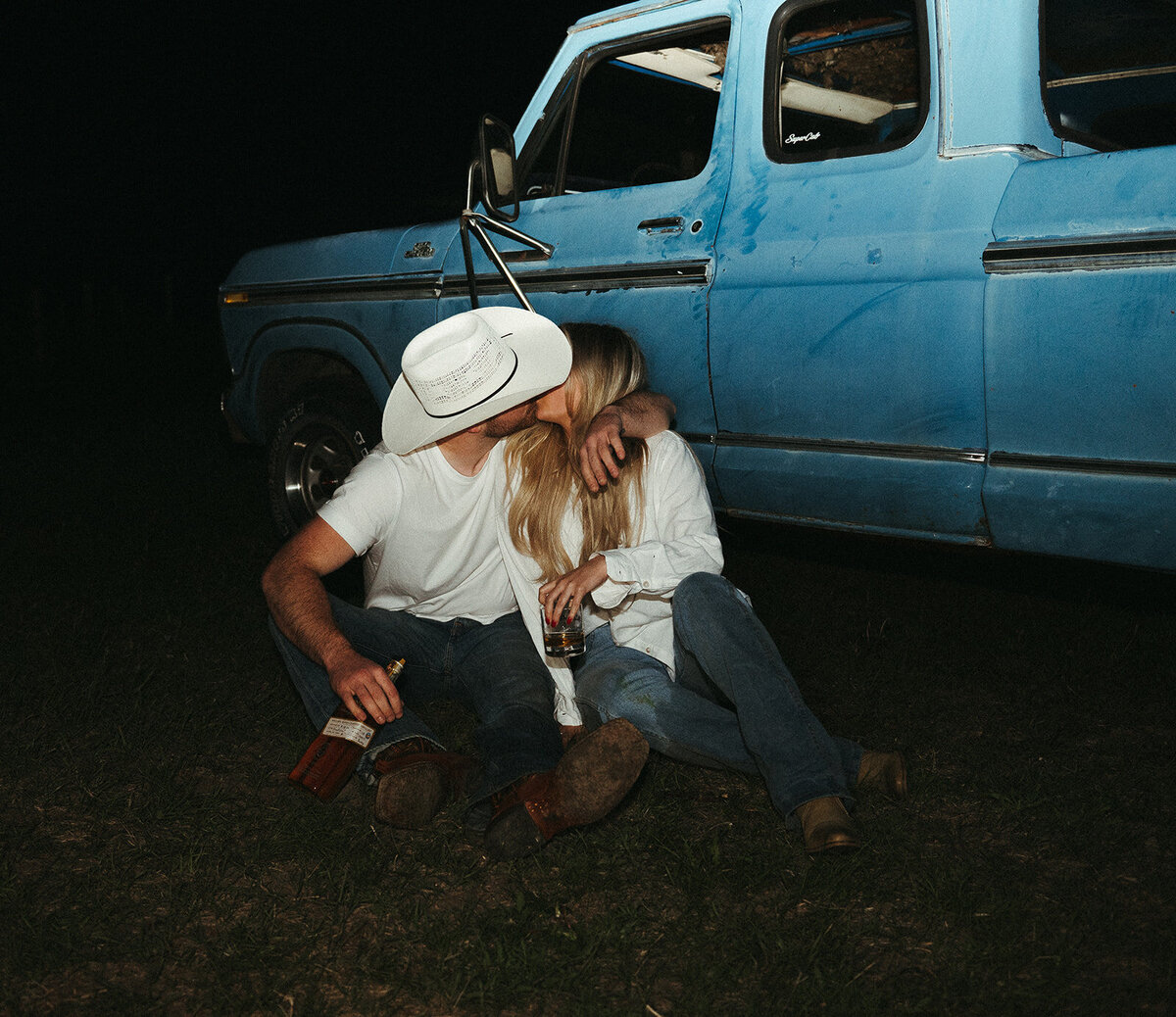 presley-gray-nighttime-western-montana-engagement0425