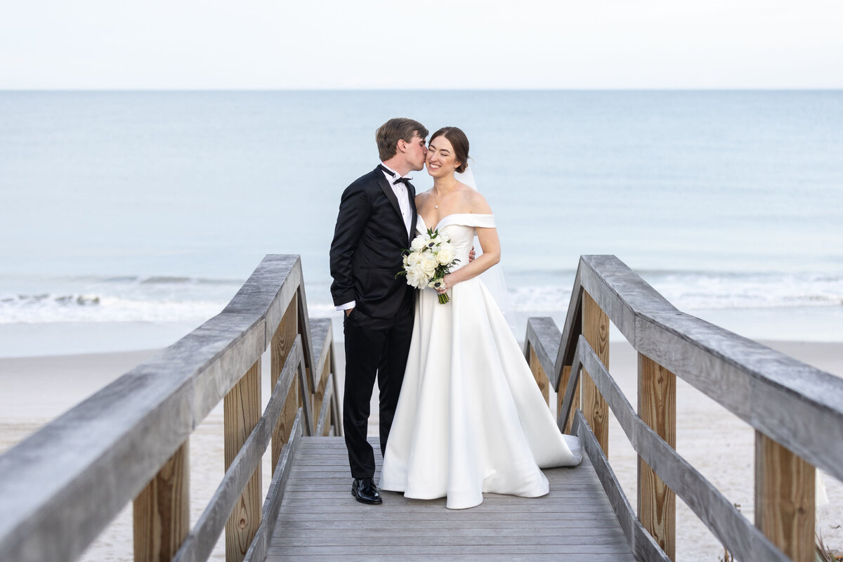 Palm Beach Jupiter Vero Beach wedding planner wedding design wedding coordination Florida wedding full service wedding planner full service wedding management South Florida wedding classic wedding design partial wedding planner destination wedding 34