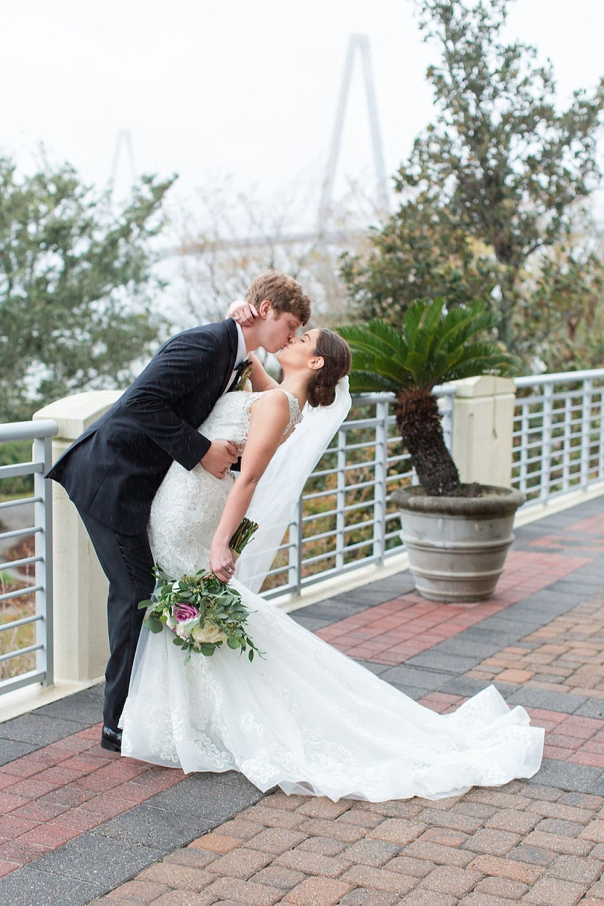 harborside-east-charleston-wedding0043