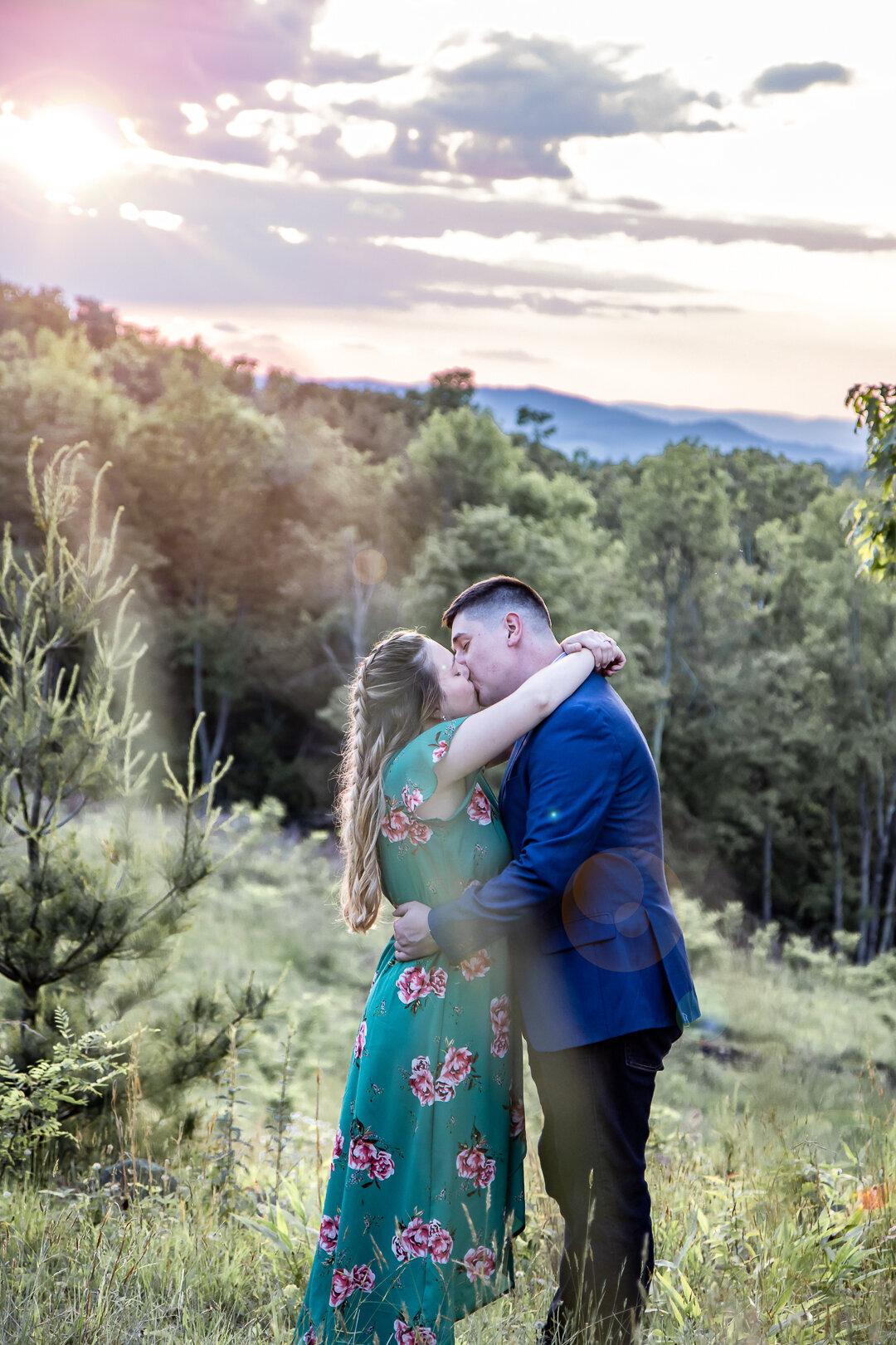 2022Kate-Matthew_engagement-session_soc-edia_top-faves-2050-