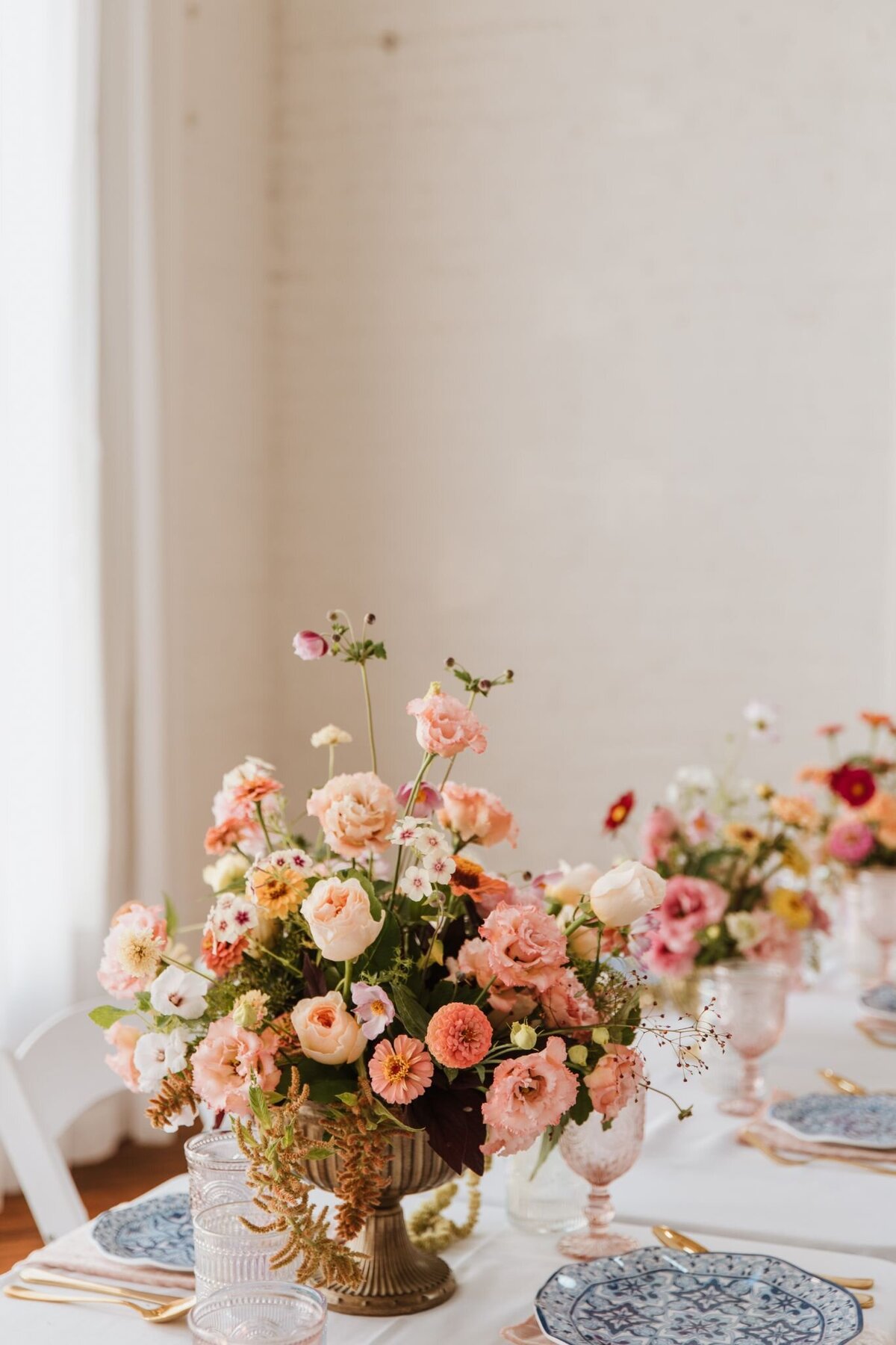 old-city-wedding-stroll-2022-27