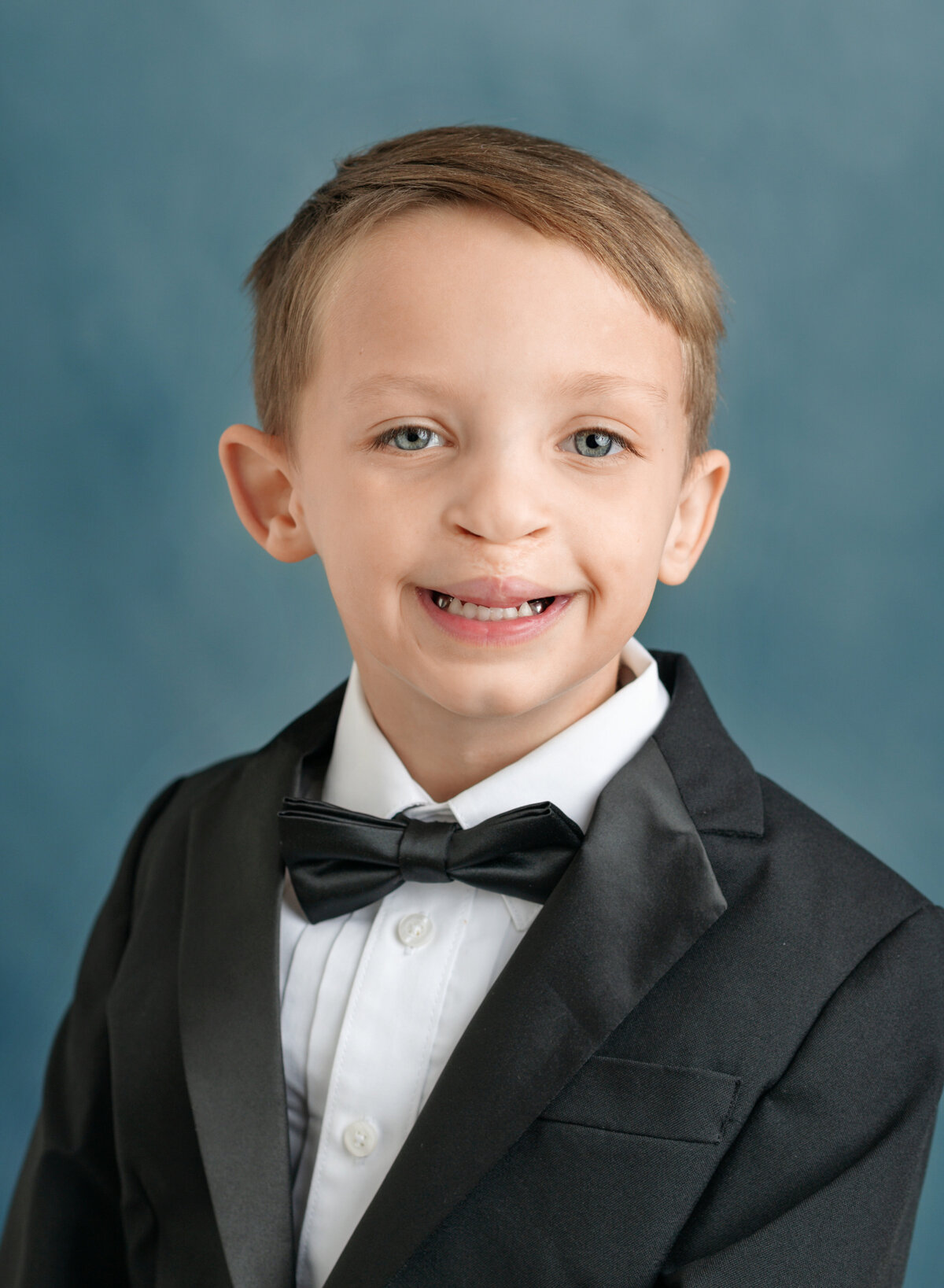 SC Columbia Kindergarten Portraits Tux and Drape