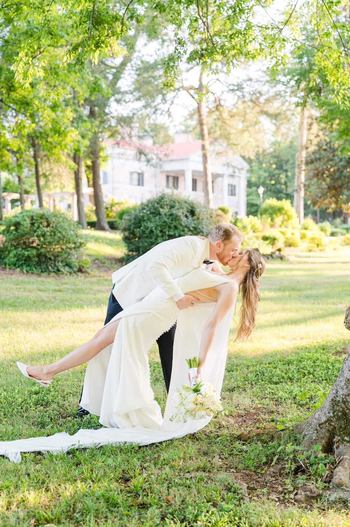 Elli-Row-Photography-Tate-House-Wedding_0030_1