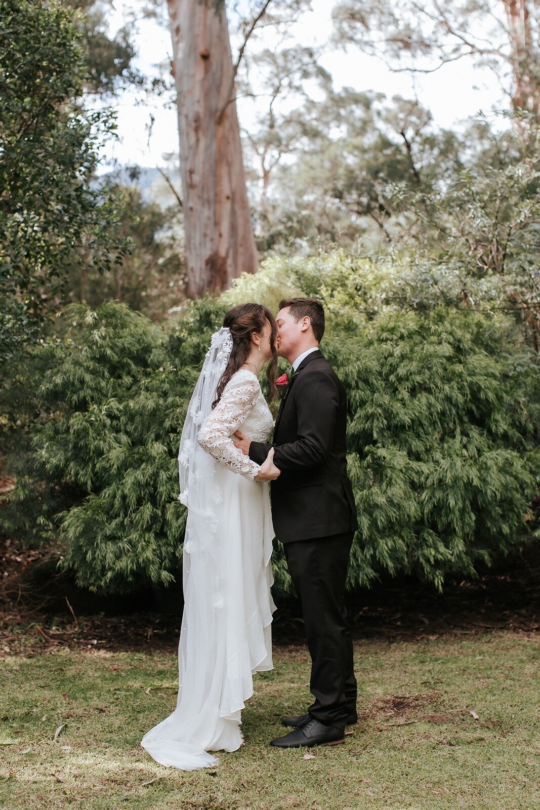 Elope-micro-wedding-elopement-melbourne-Healesville-Sanctuary10