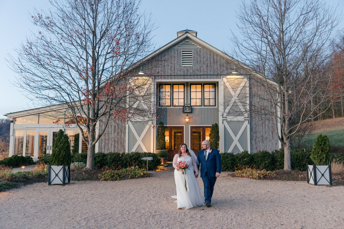 Bright-Florals-Pippin-Hill-Wedding-116