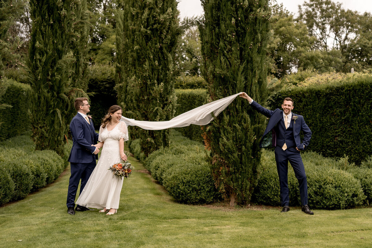 great-barn-devon-wedding-photographer-jasmine-leo-34
