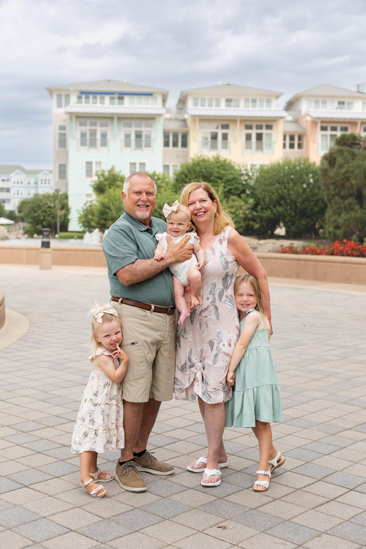 Yaniak Family Seapointe 2025- Miranda Yaniak Photography-6