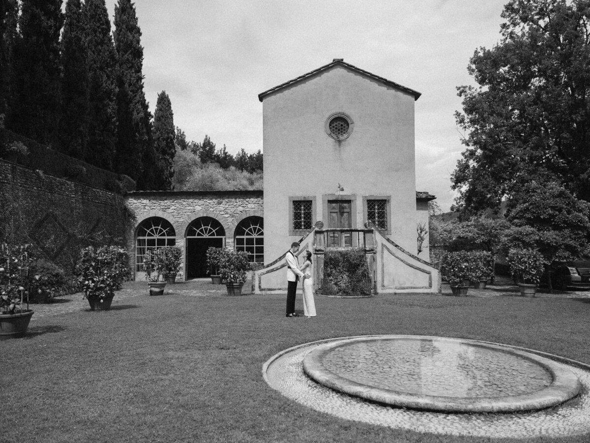 Villa-Catureglio-Wedding-For-Love-of-Love-31
