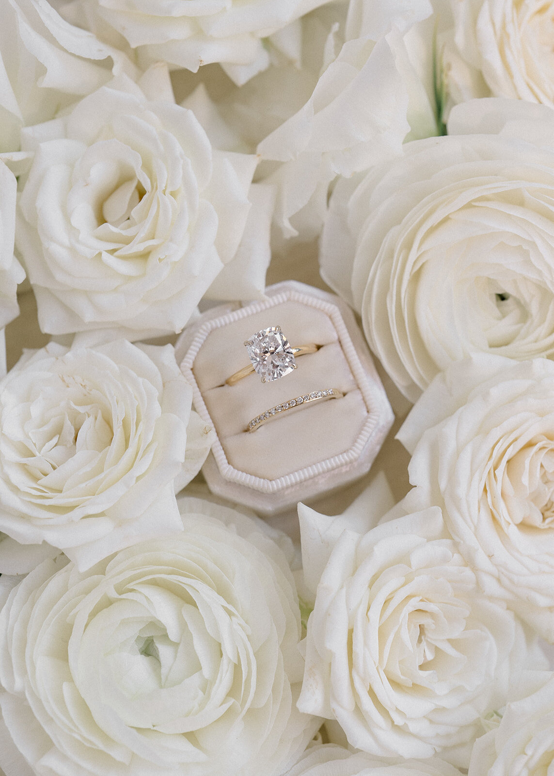 Emerald City Flowers Luxury & Elegant Floral Design in Seattle — Taryn and Alec Wedding Portfolio Photo 1
