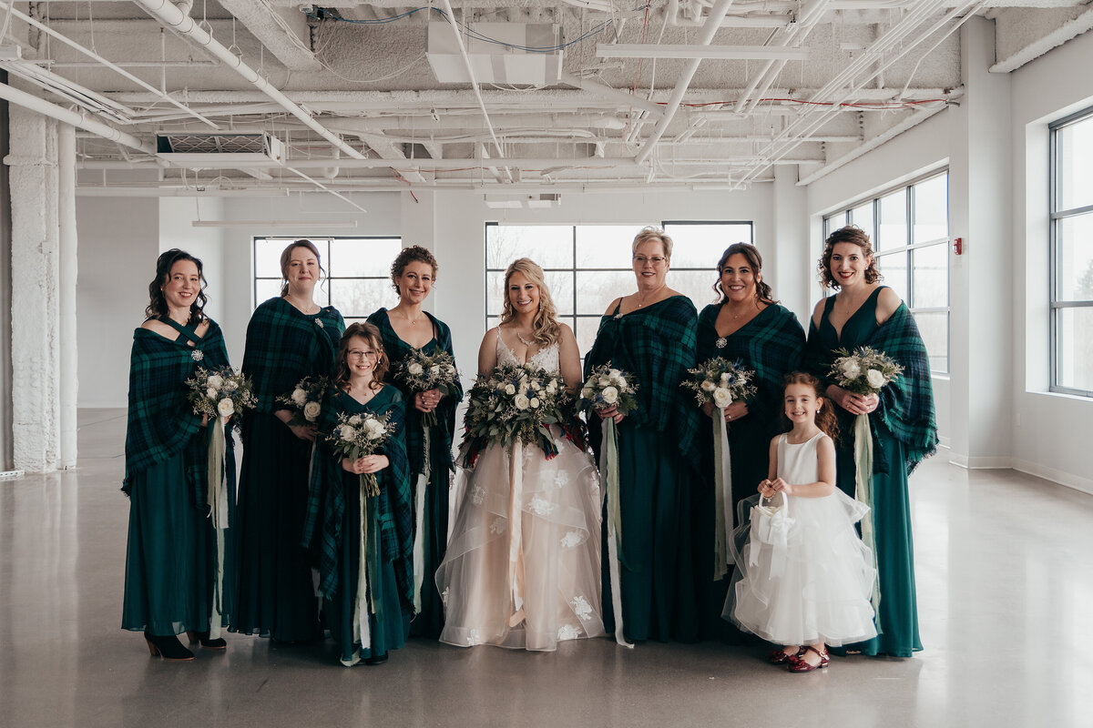 columbus-wedding-photographer-bridesmaids-