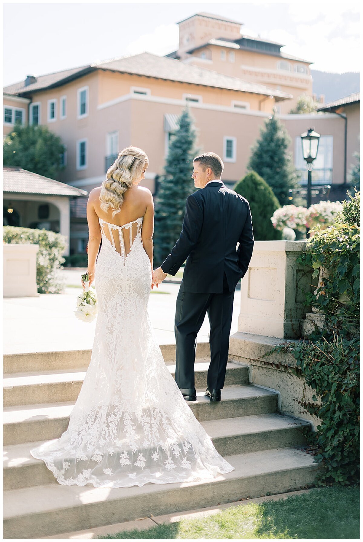 Crystal Leffel Photography Wedding Photographer Denver Colorado Timeless Light Airy The Broadmoor Film Photographer_0004