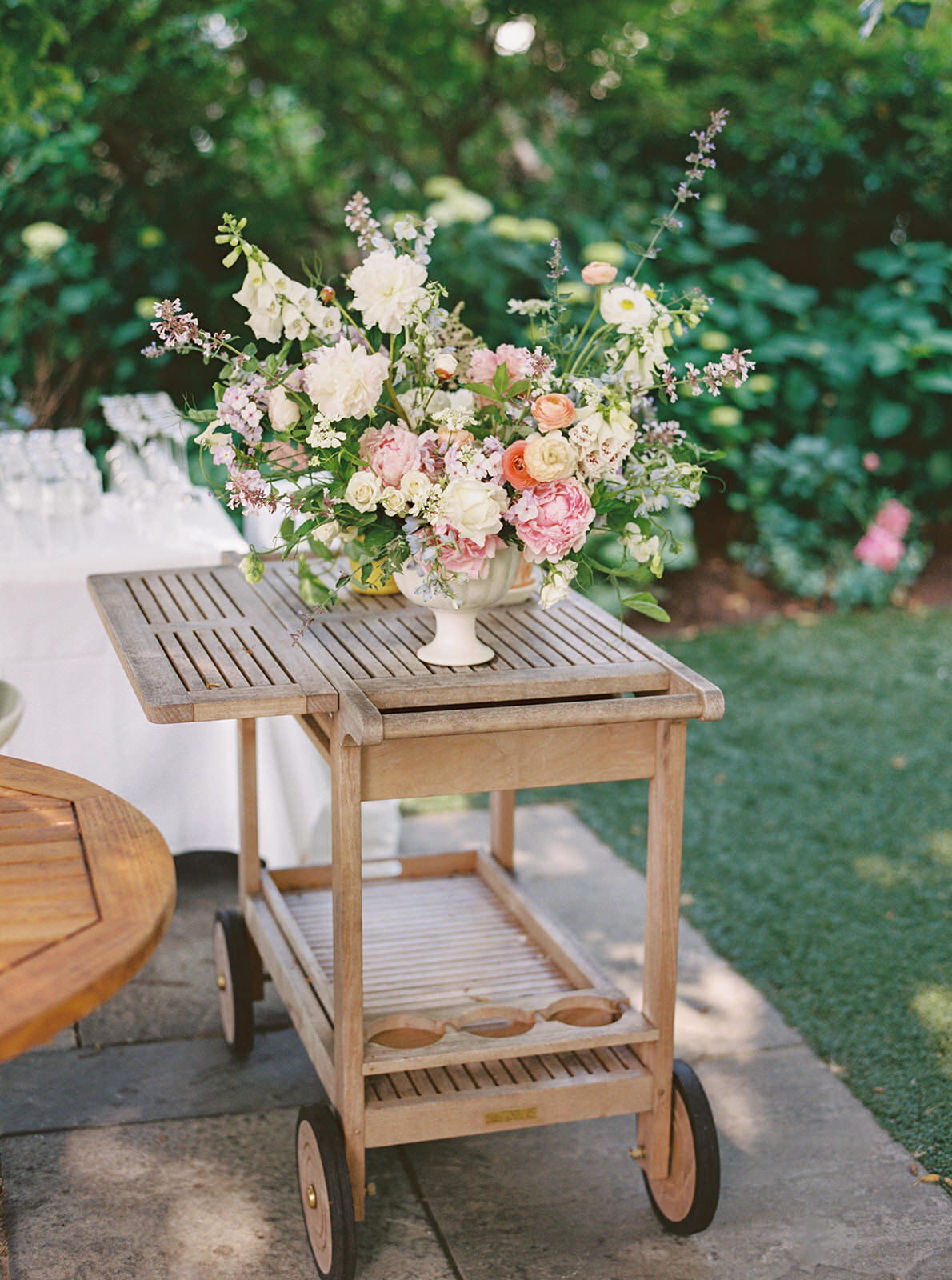 Harbor View Hotel Martha's Vineyard-Halie Child Wedding Photography-004