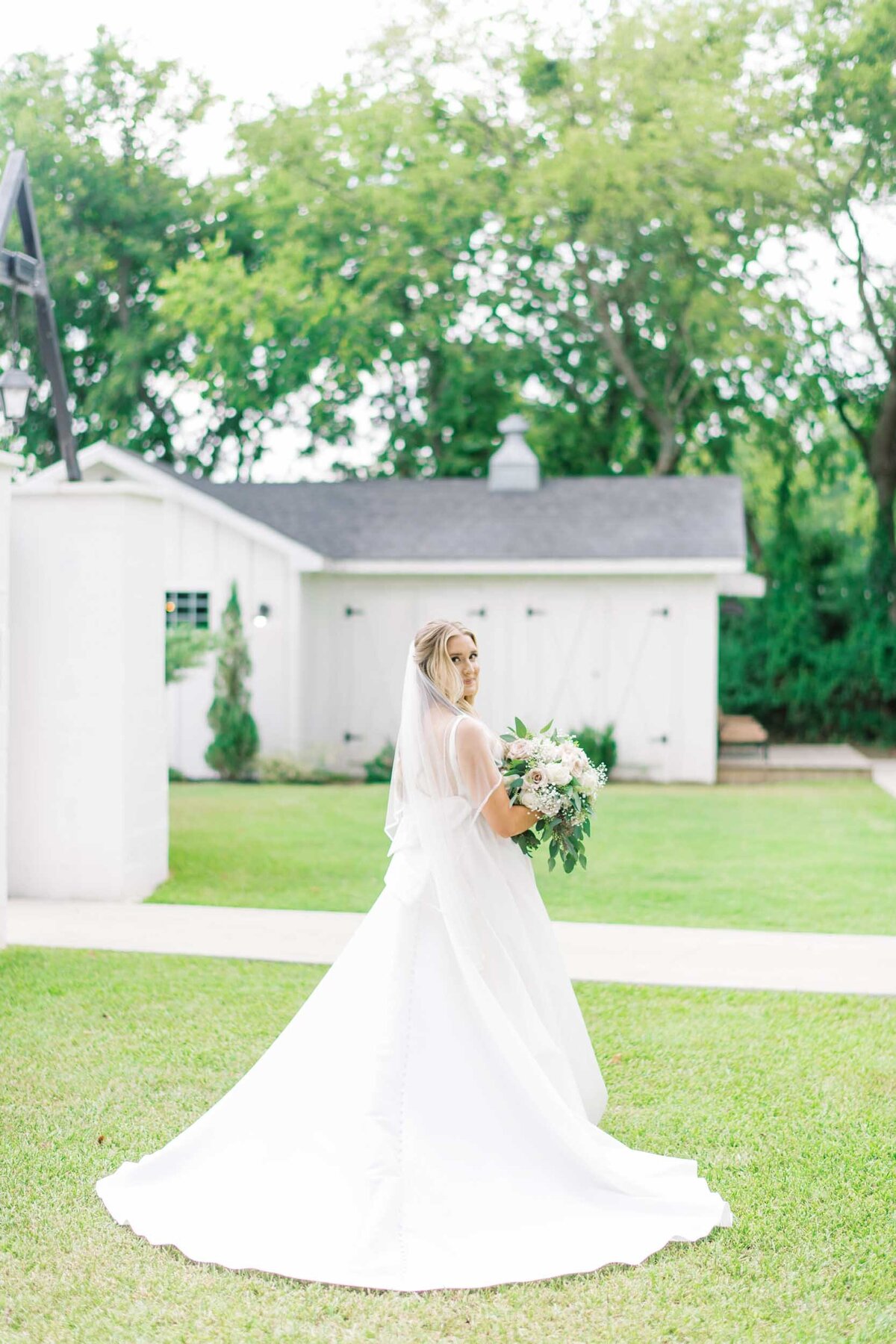 dallas fine art bride and groom-125