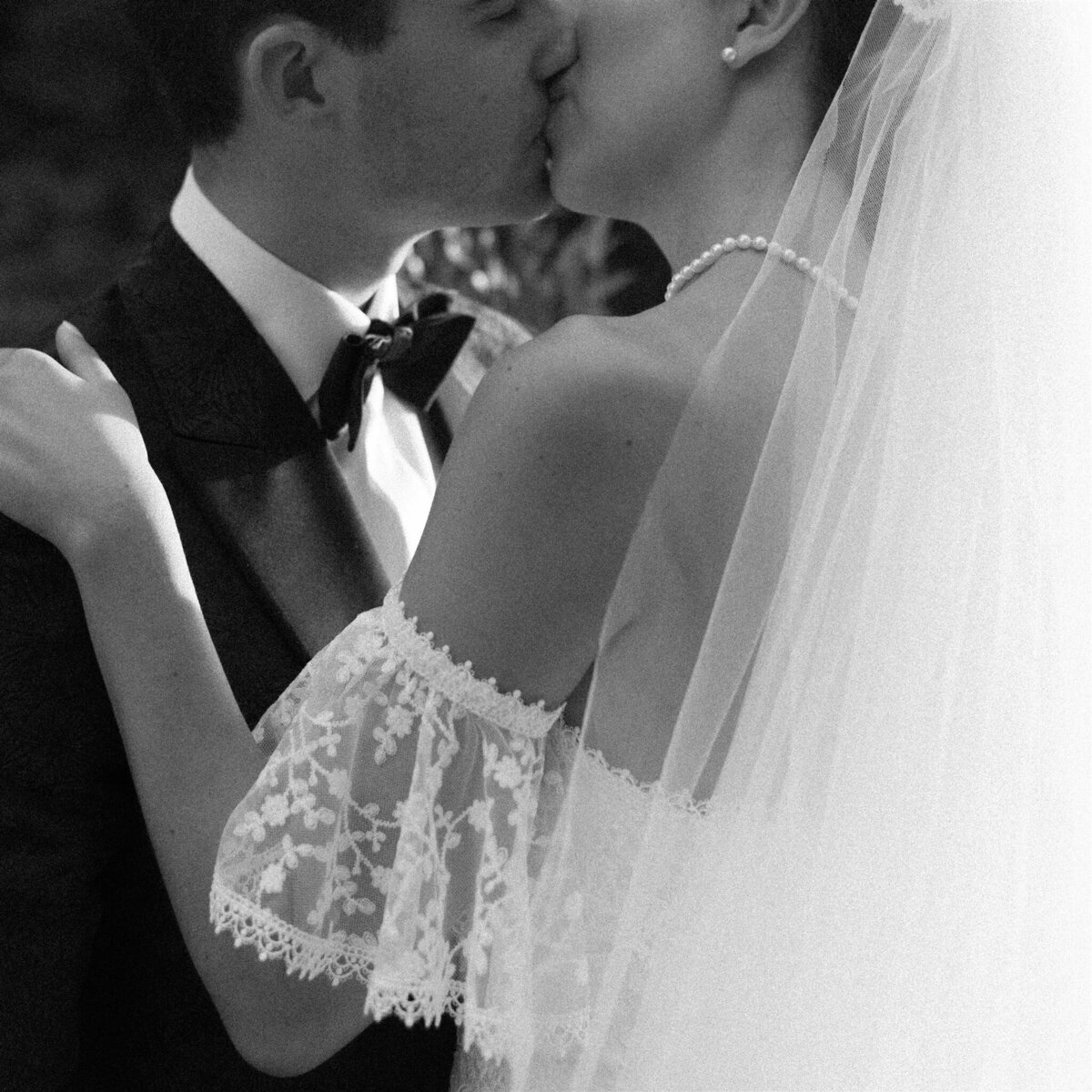 private-estate-wedding-julia-garcia-prat-luxury-wedding-photographer-10_websize