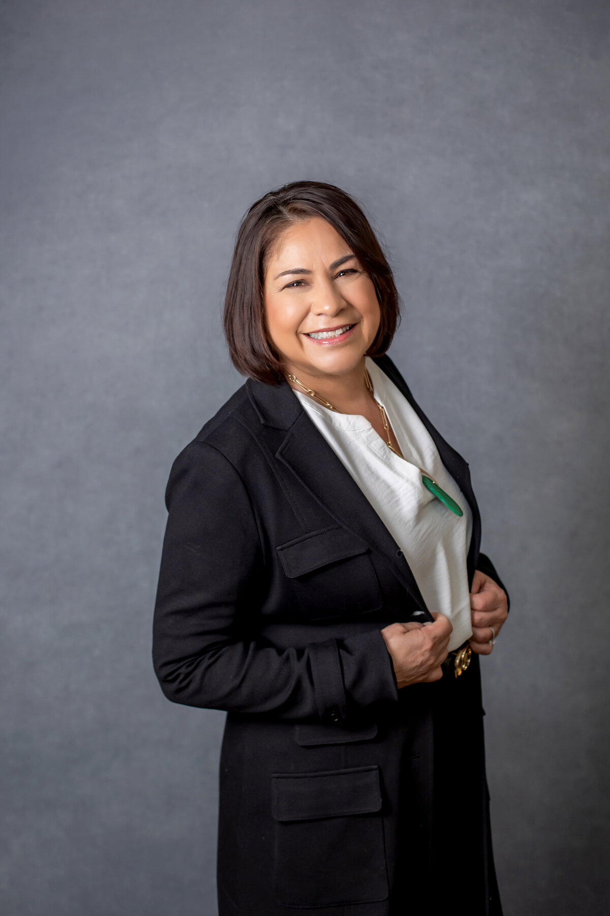 Branding_and_headshots_photography_for_professional_women (16)