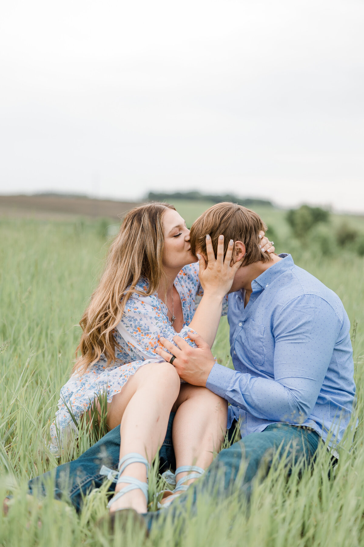 engagement-session-hutchingson-mn (33)