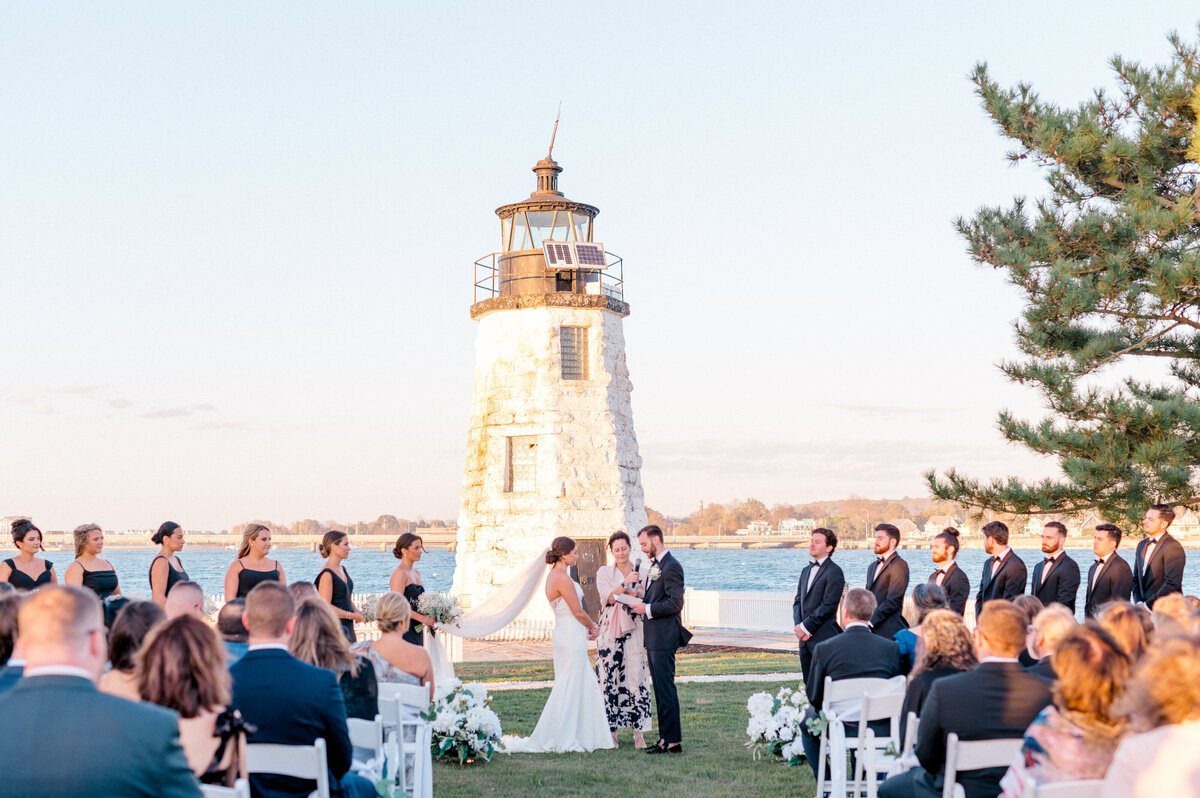 Newport-Harbor-Island-Resort-Wedding49