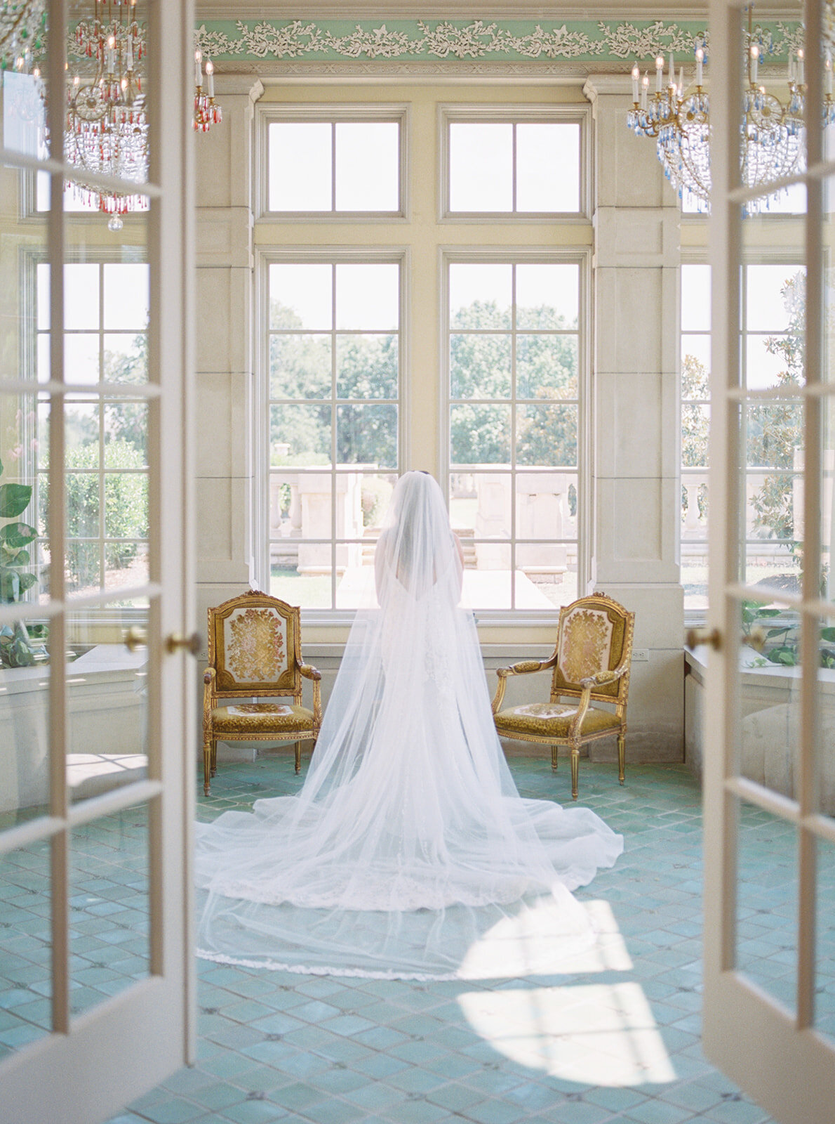 The Olana - Dallas Texas - Maddie Deguire Bridal Session - _stephaniemichellephotog - Stephanie Michelle Photography LLC - 4_06