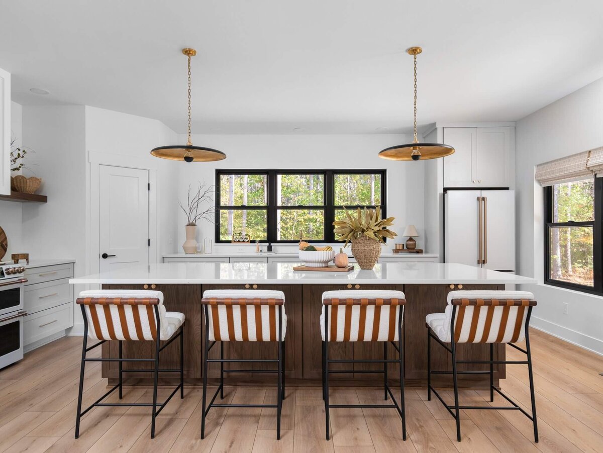 33-web-or-mls-A7400326