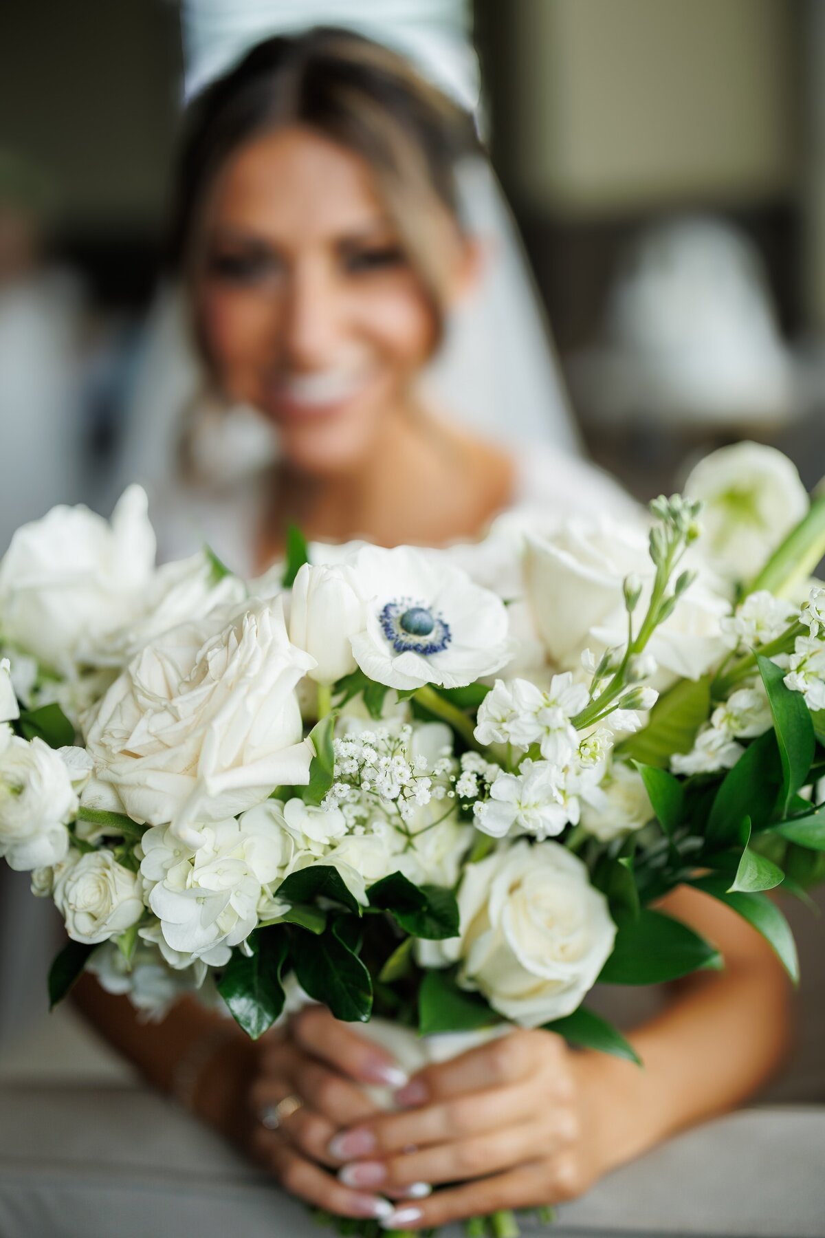 wedding-bouquet-springfield-country-club-ma-2