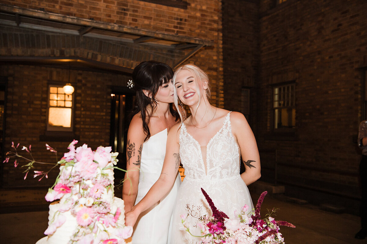 2023-04-22-Natalie-and-Kayce's-Wedding-Day-Bang-Images (734 of 759)
