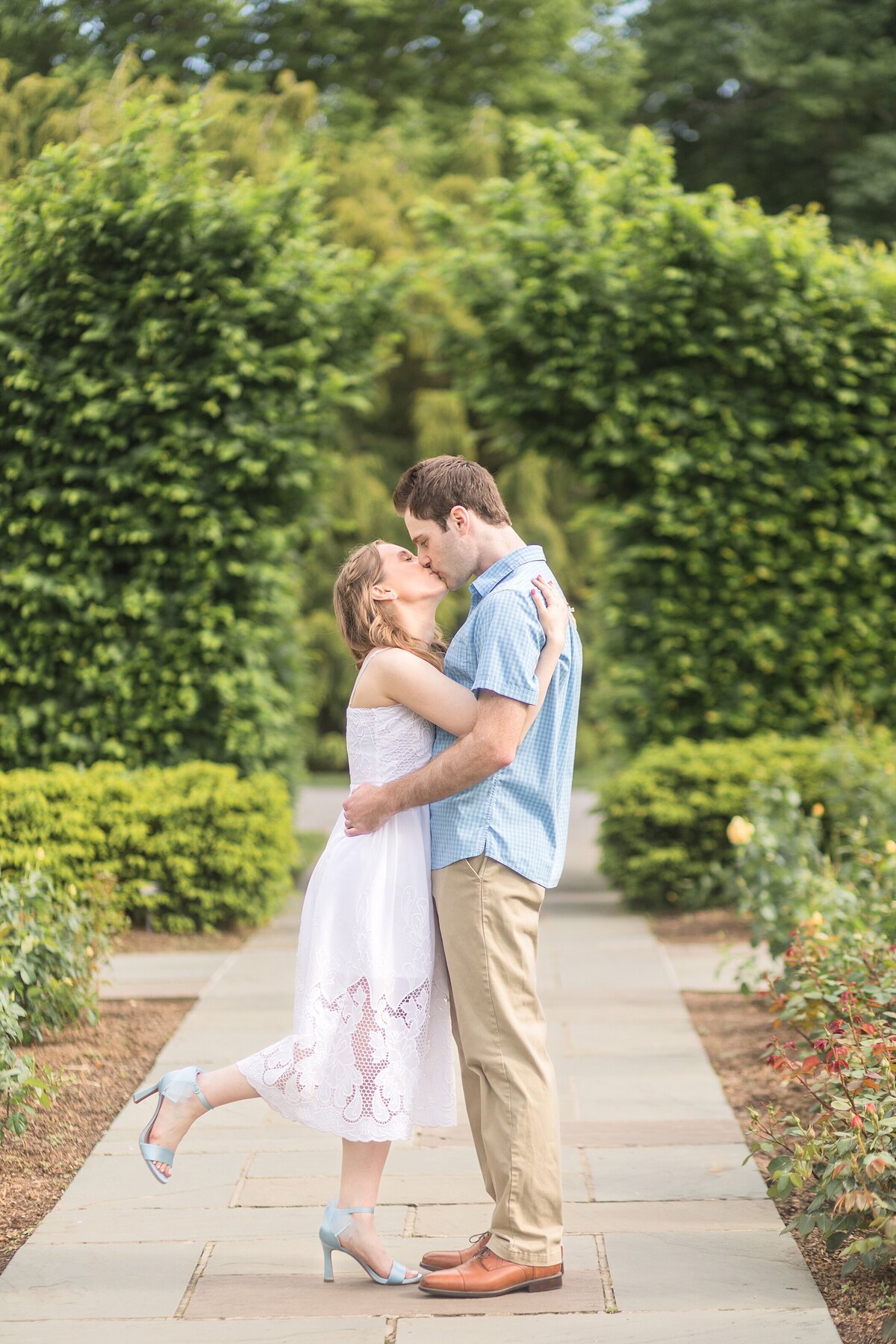 Longwood Gardens + Engagement Session + Jewish Couples + Yael Pachino Photogarphy LLC + Beth and Brandon_2381