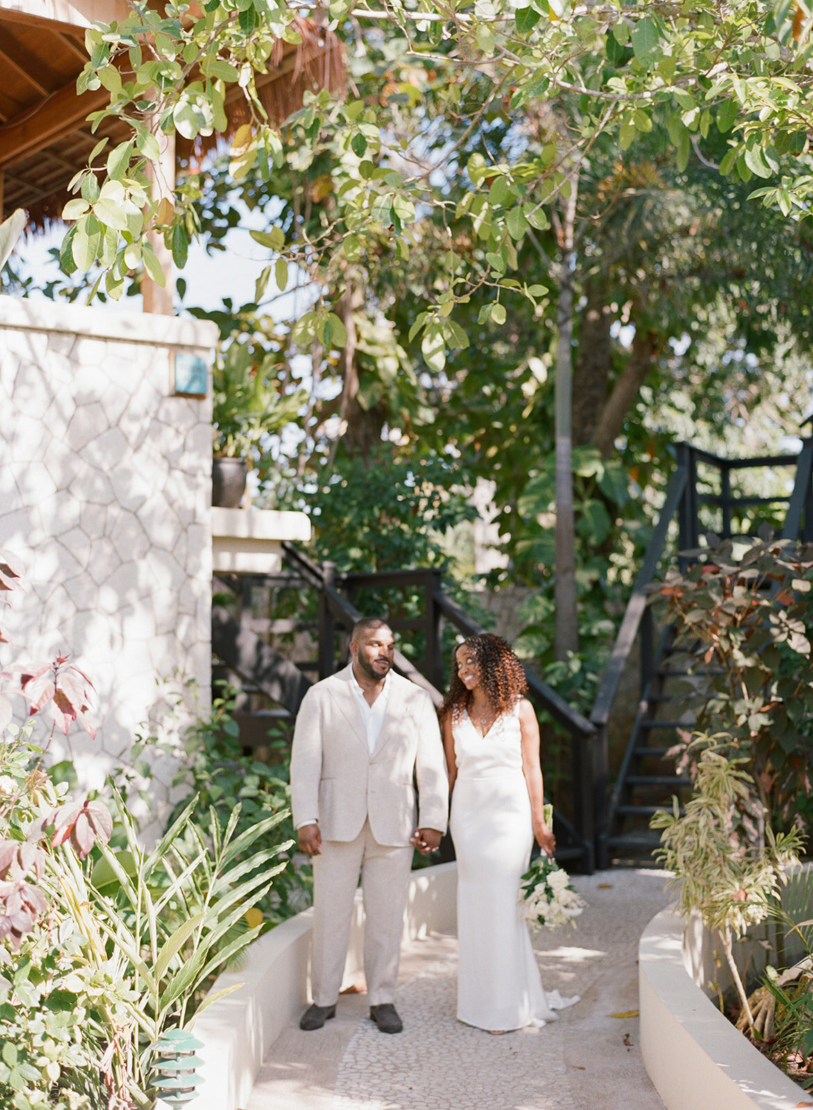 Ocean-Cliff-Hotel-Negril-Jamaica-Wedding-Nia-Shomari-by-Kiyah-C-Photography-410