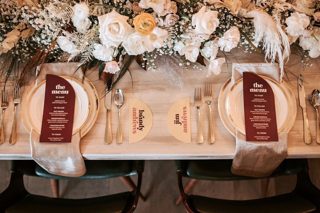 Melissa Alison Events, a genuine and modern wedding planner based in Calgary, Alberta. Featured on the Brontë Bride Vendor Guide.