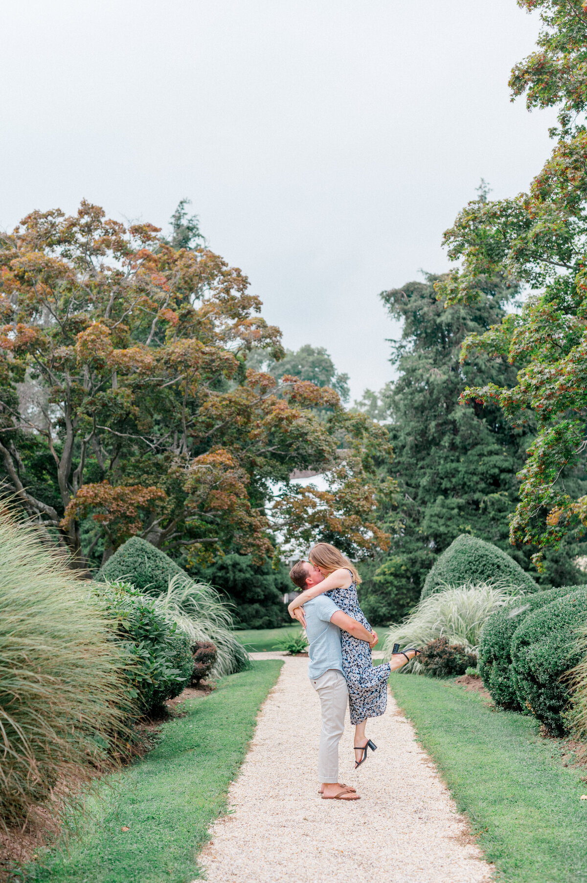 Burr-Mansion-Fairfield-Engagement-Session20