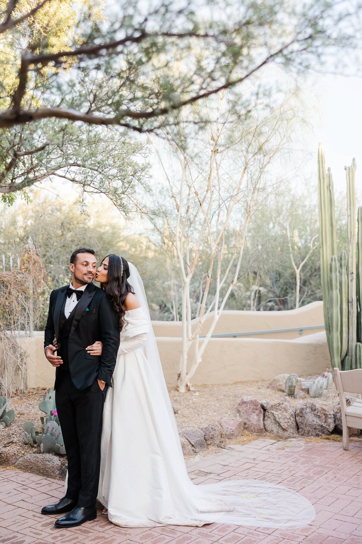 Affordable-Wedding-Photographer-Desert-Botanical-Gardens-1330