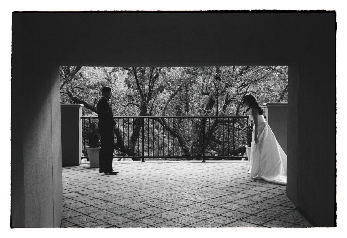 A photo of the couple during their first look at the Hotel Zaza