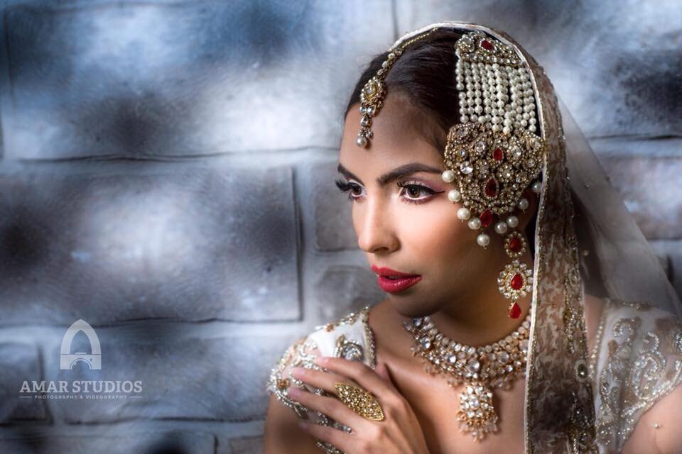 Your journey to bridal perfection begins at The Bridal Beauty Studio with Neelam Kaur, an Montebello Montreal Ottawa Makeup Artist
