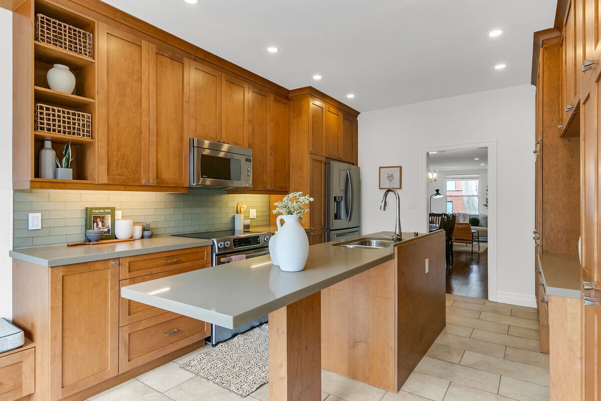 23-web-or-mls-15_005_Kitchen