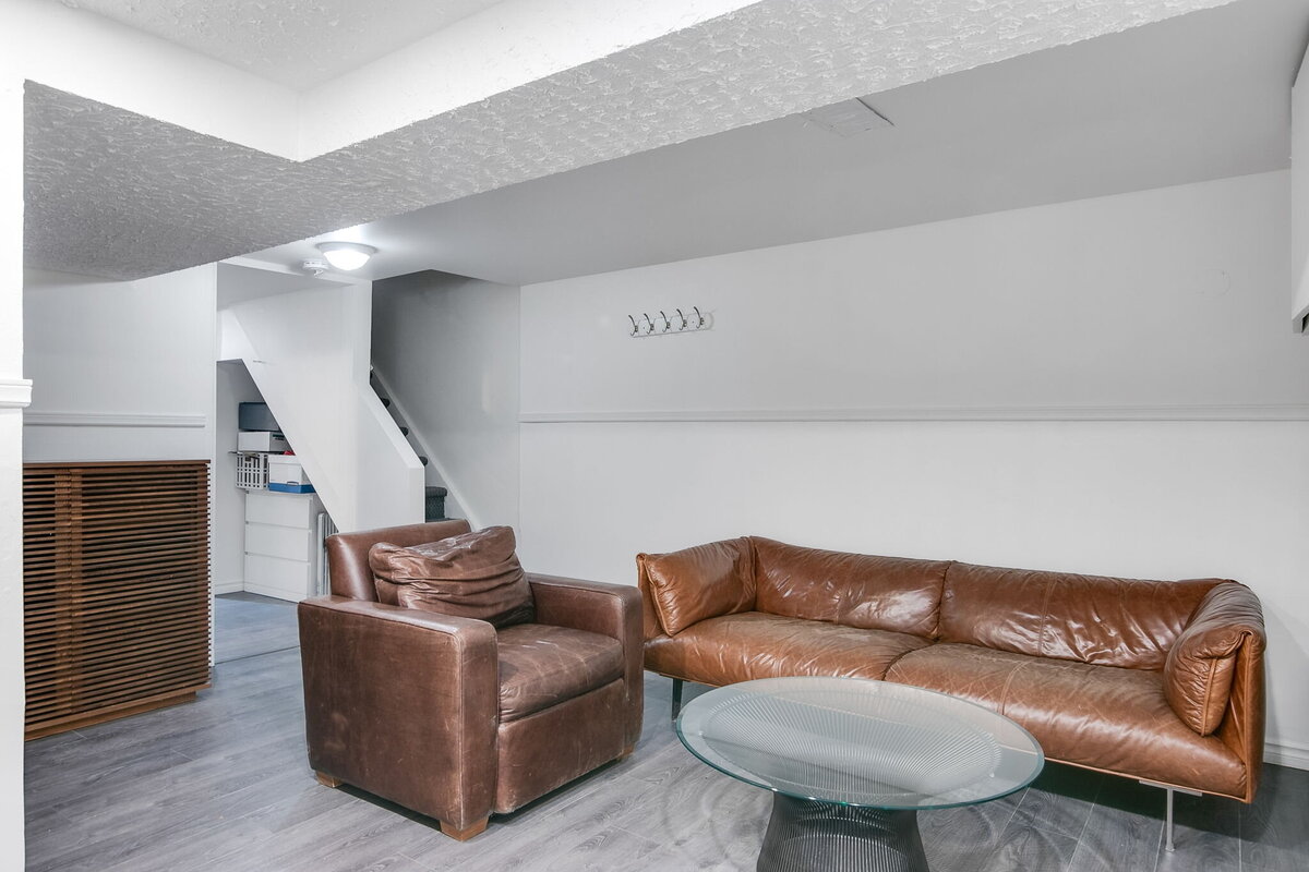31-web-or-mls-52_002_Third Unit