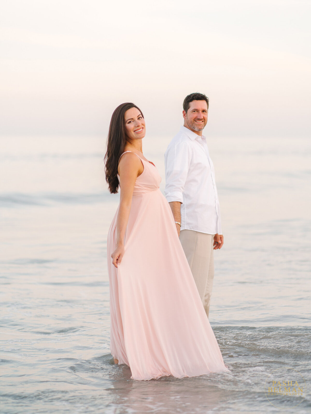 Myrtle Beach Maternity Photography and Pregnancy Photos