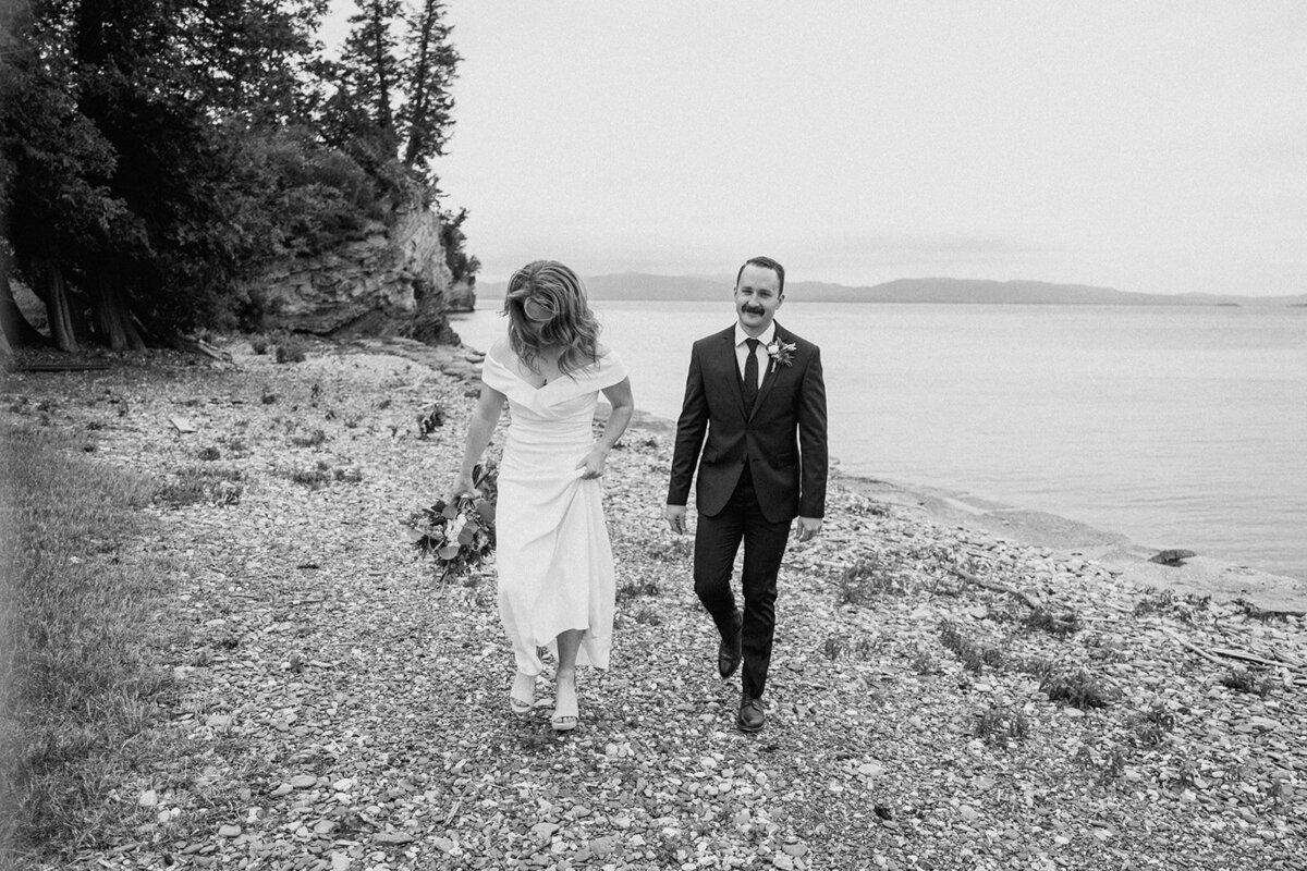 J+A-Shelburne-Elopement-Allison-Macy-Photography-202