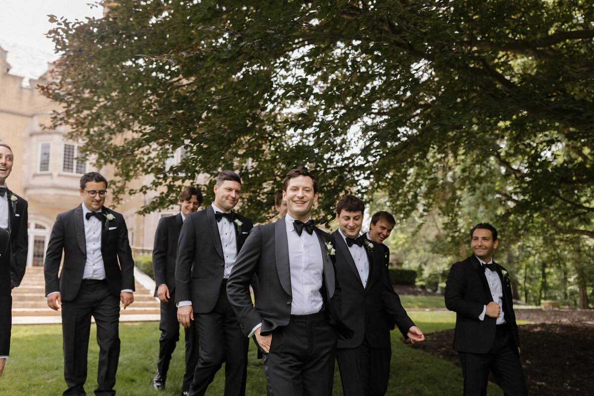 Indianapolis wedding photographer groomsmen outdoor portrait