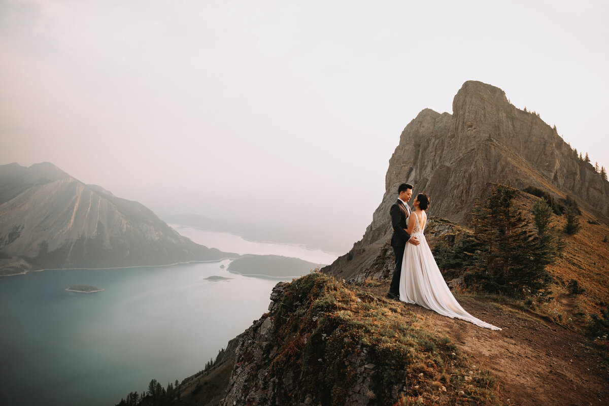 ABBY_VINH_KANANASKIS_HIKING_ELOPEMENT_PHOTOGRAPHER_RMPCo.-01576