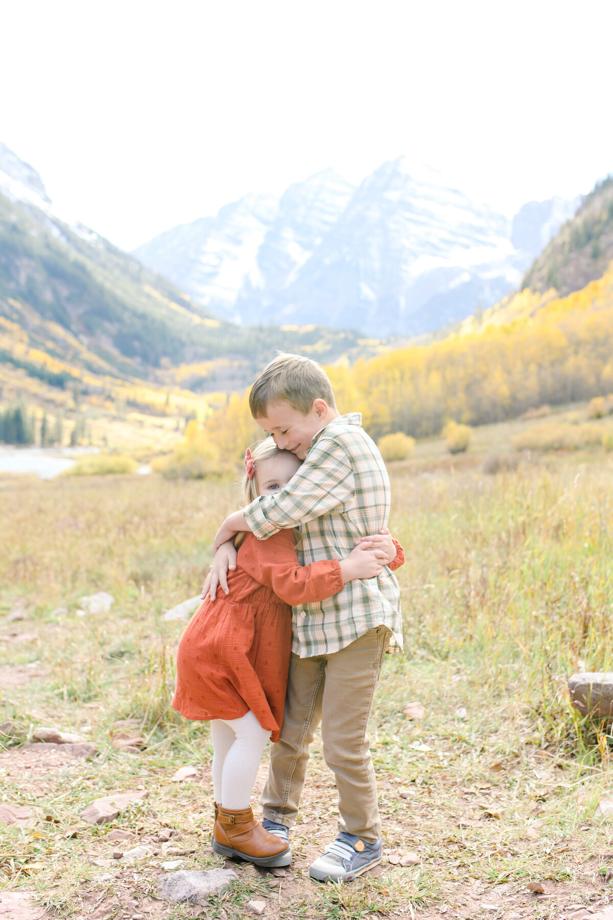 012-Maroon_Bells_Family_Portrait_Aspen_Photographer_MaggShots_Photography