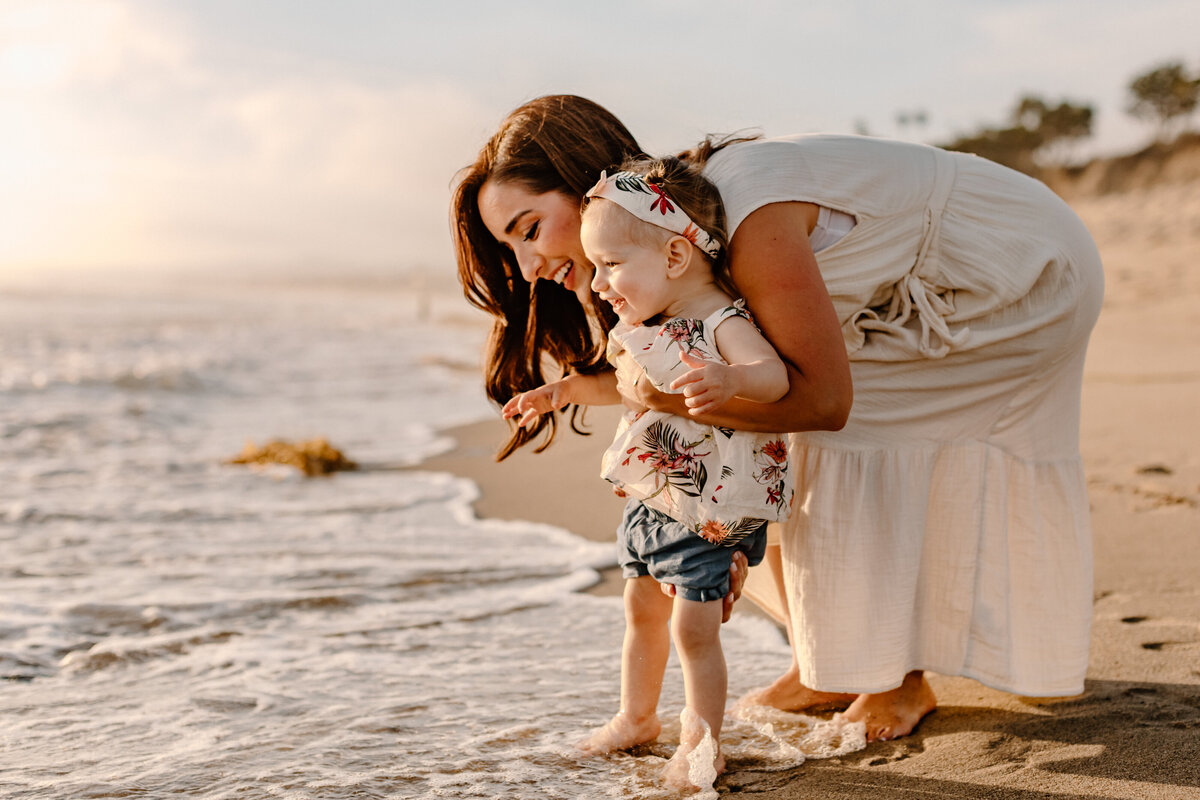 San-clemente-sunset-beach-family-session-2