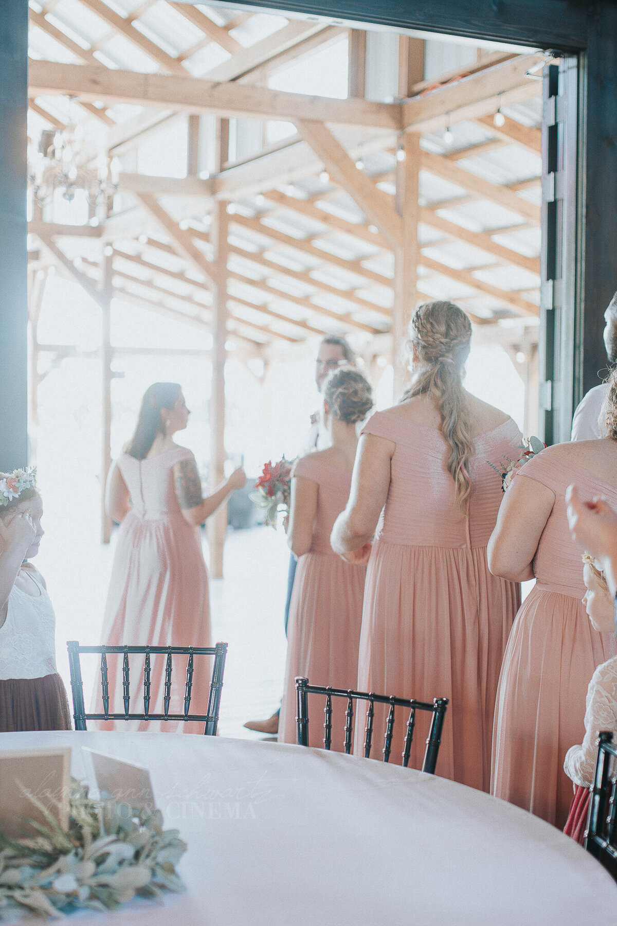 ceremony _ alaynna ann schwartz _ harpors vinyard _ iowa photographer _ playlife photography_0055