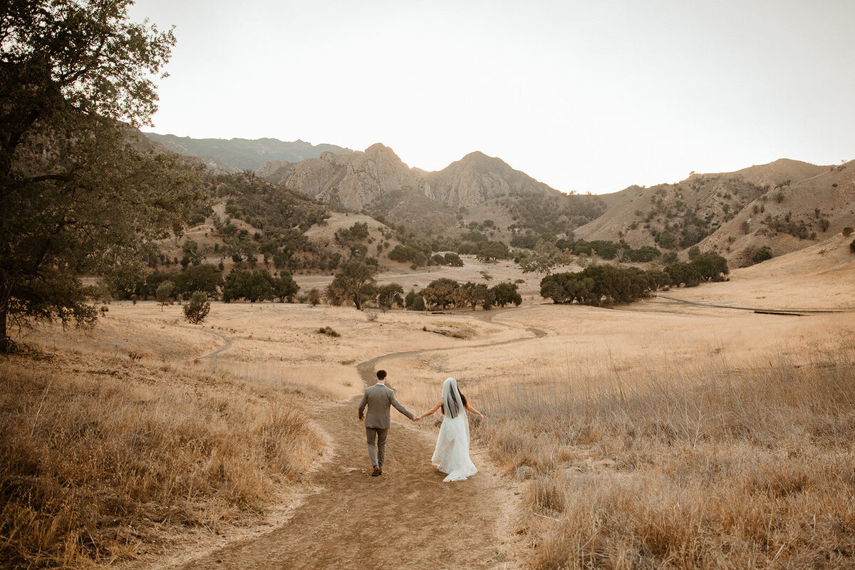 JoannaJochanan-MalibouLakeLodgeWedding-MalibuCreek-122