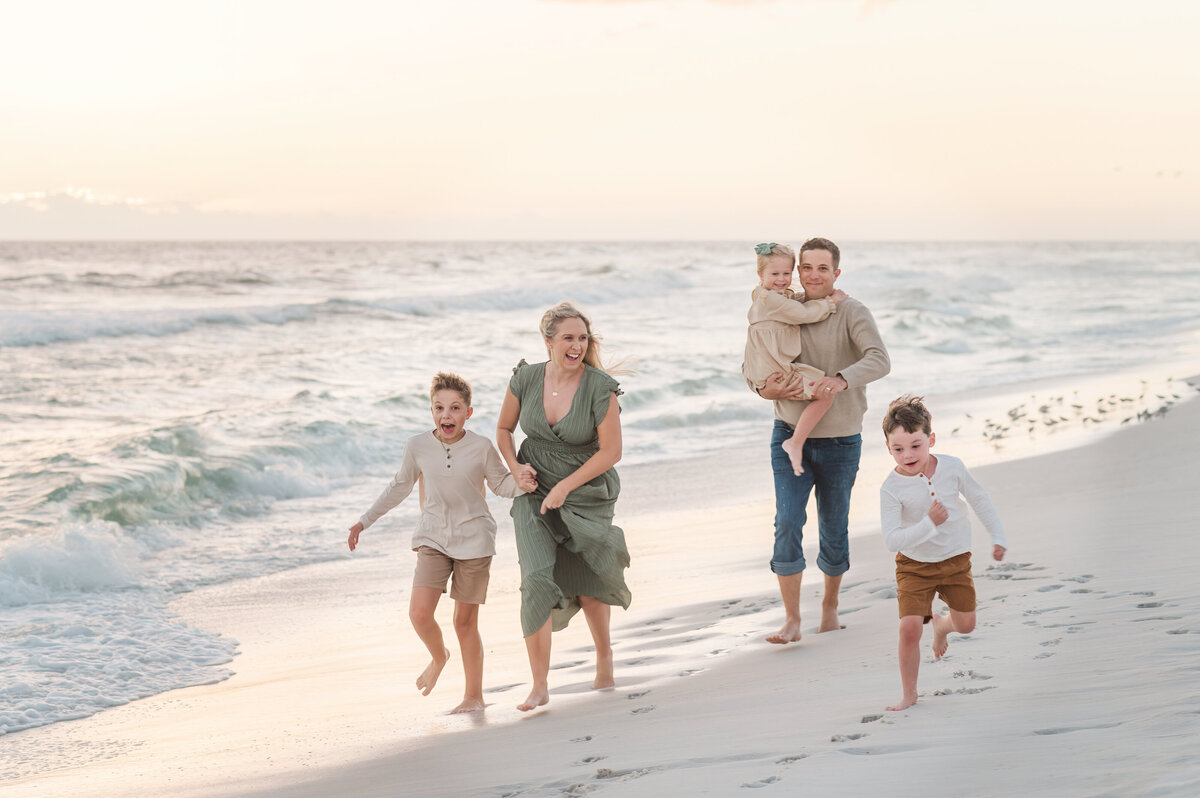 Kim Fam - Miramar Beach - Eye Level Lens (20)