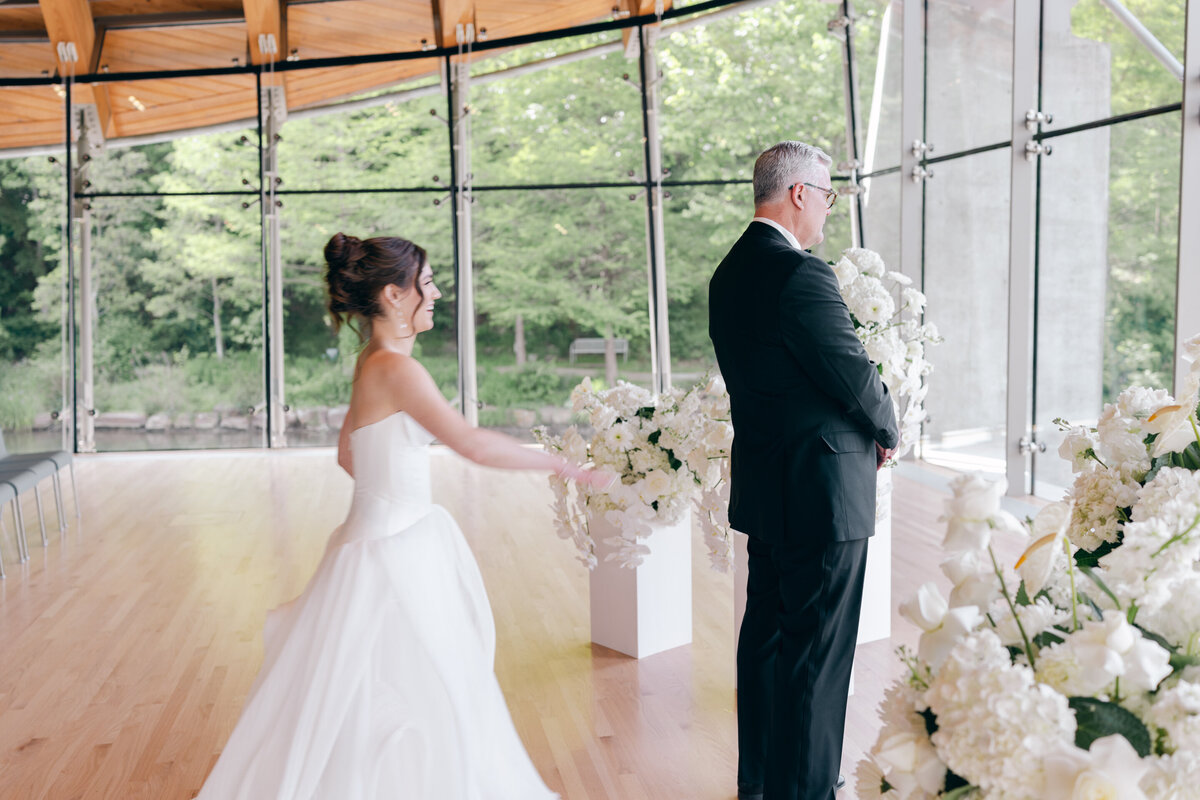 Crystal-Bridges-wedding-2025-0028