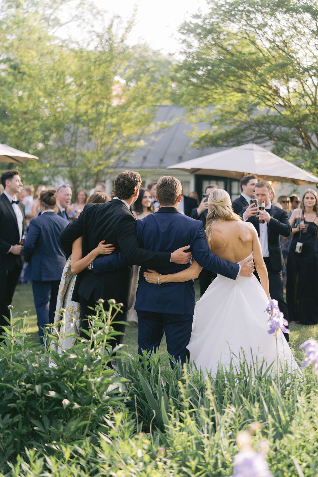 NikkiSanterre_EastCoastLuxuryWeddingPhotographer_CliftonInnWedding_Sky&Ryan-749