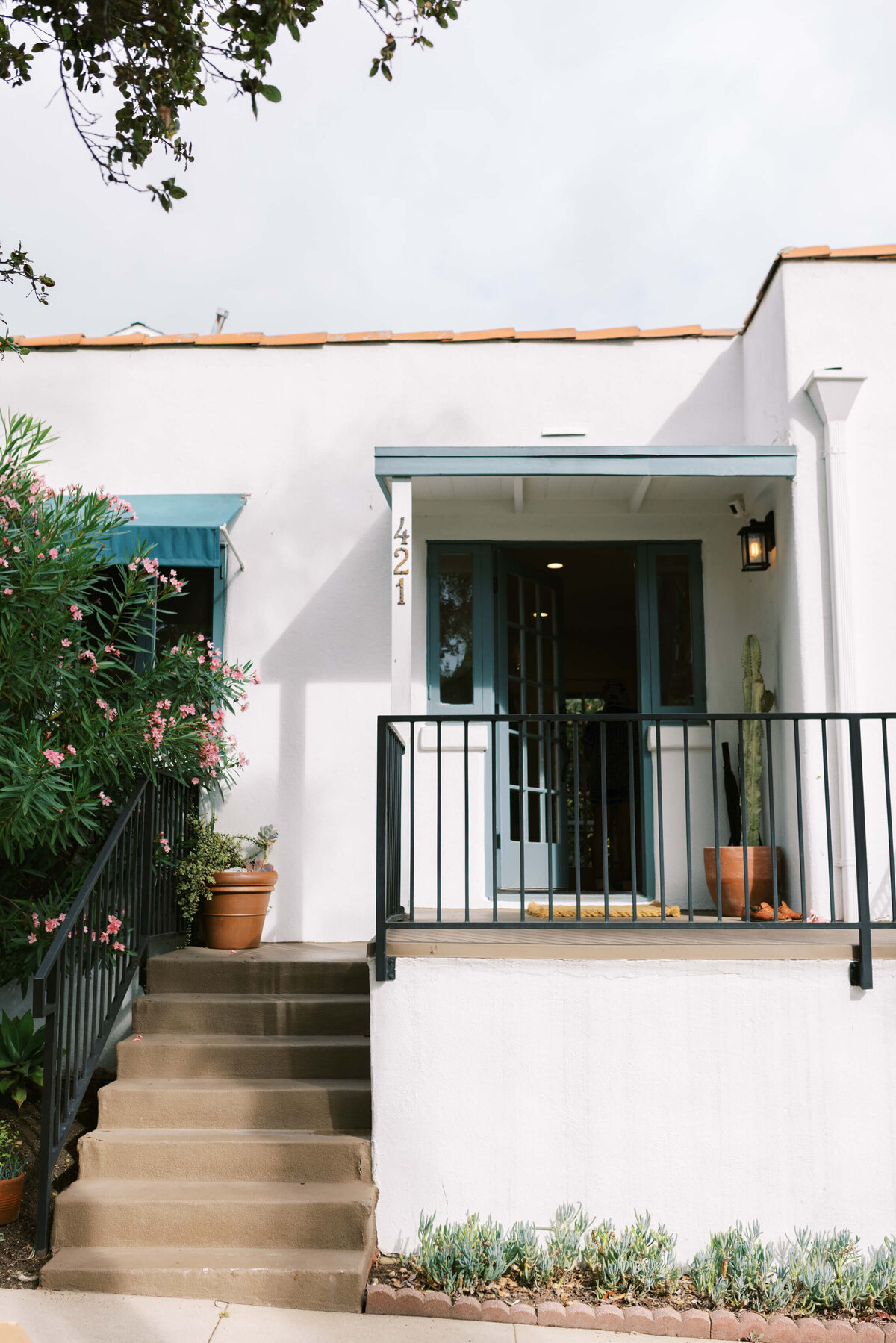 Villa-&-Vine-Wedding_Santa-Barbara-Wedding_Southern-California-Wedding-Photographer_Lisa-Leanne-Photography_1